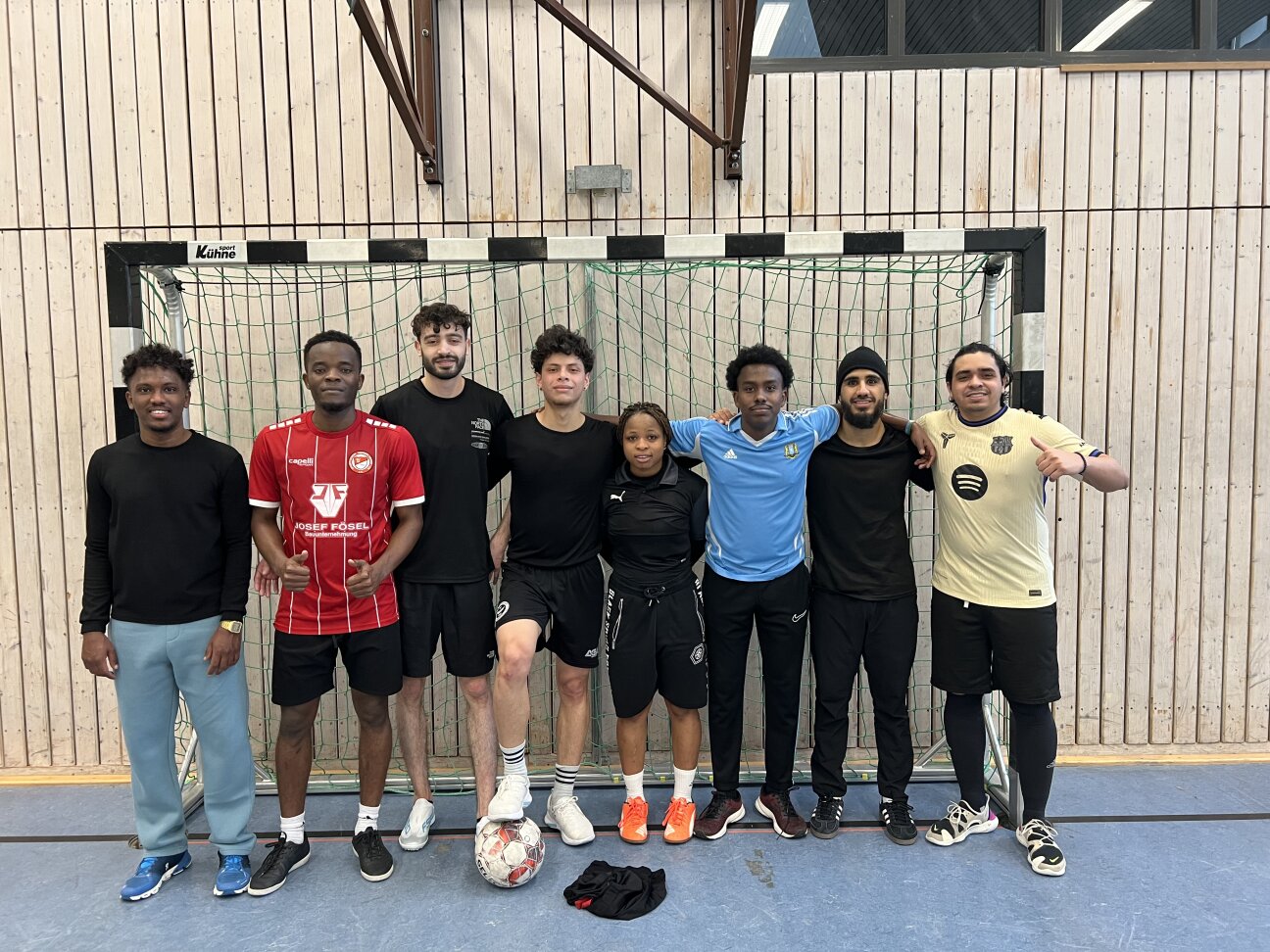 Anker, Bild © Lukas Ziegler