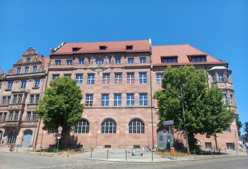 Gebäude Paniersplatz