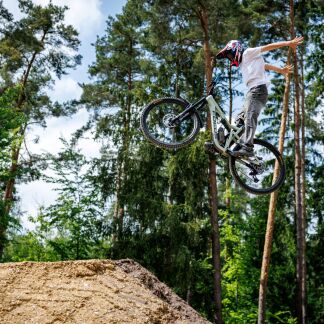 ( Bild: Daniel Karmann / BaySF ) Eröffnung des Bikeparks Schmausenbuck