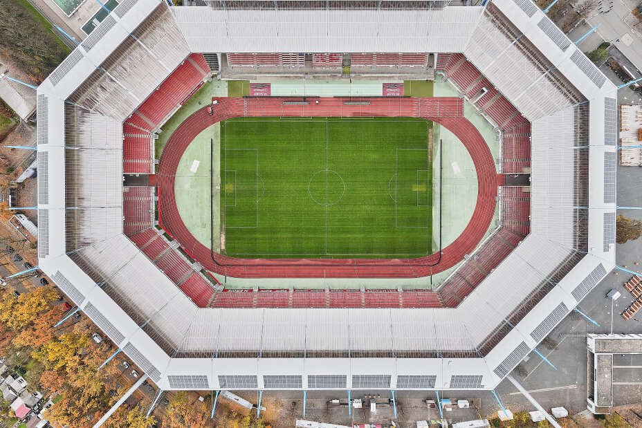 Luftbild des Max-Morlock-Stadions, Herbst 2025