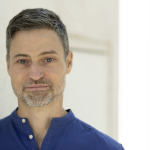 Portraitfoto des Autors Meron Mendel