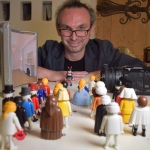 Michael Sommer und sein Playmobil-Ensemble