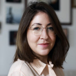 Deborah Feldman, Alexa Vachon, Portrait, Unorthodox, Author, Interior, Inside, Headshot, Porträt, Berlin, Editorial, Netflix