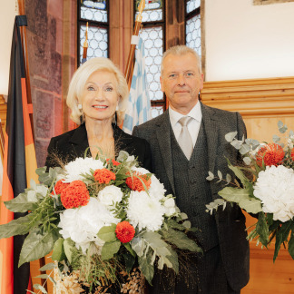 ( Bild: Giulia Iannicelli / ©Giulia Iannicelli ) Nürnbergs ehemalige Kulturbürgermeisterin Julia Lehner und Ulrich Maly, ehemaliger Oberbürgermeister der Stadt.