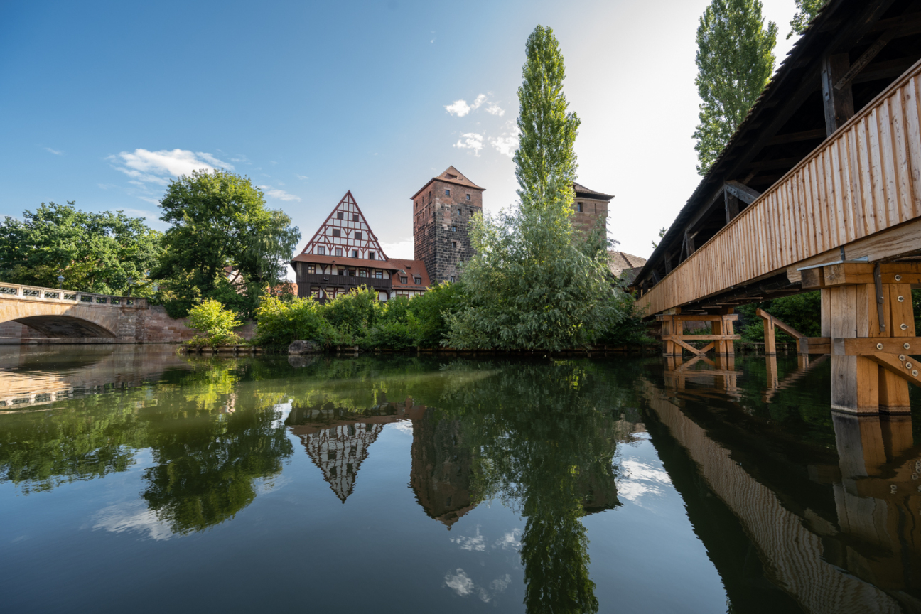 Foto: Blick auf Weinstadel und Henkersteg, Bild © Christine Dierenbach / Stadt Nürnberg