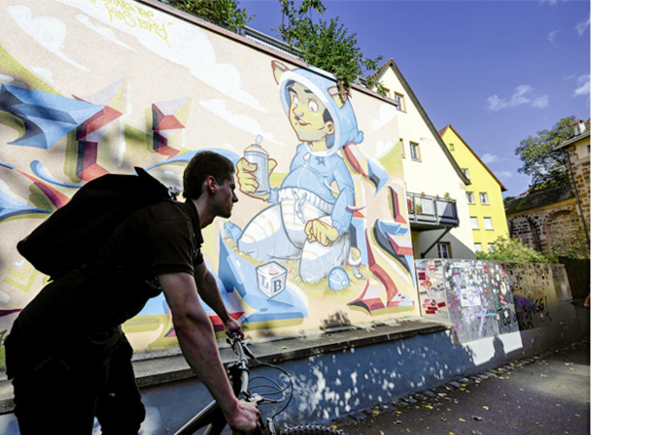 Fassade mit Graffiti am Hübnersplatz, Bild © Timm Schamberger / Stadt Nürnberg