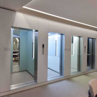 Präsentationsraum der Aufzugsfirma Schmitt und Sohn