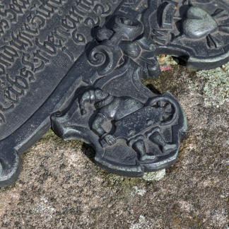 Omen est Nomen: Dem 1595 verstorbenen Goldschmied Hans Bauch d. Ä. widmeten seine Töchter dieses 1622 gefertigte Epitaph.