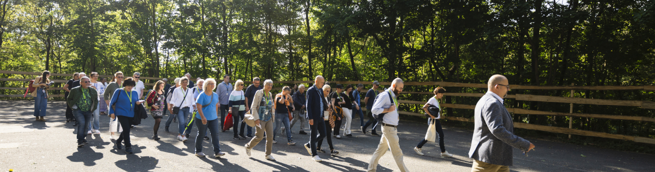 Eröffnungsführung durch die Kongresshalle