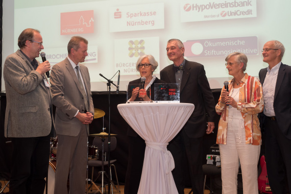 Verleihung des ersten Nürnberger Stifterpreises