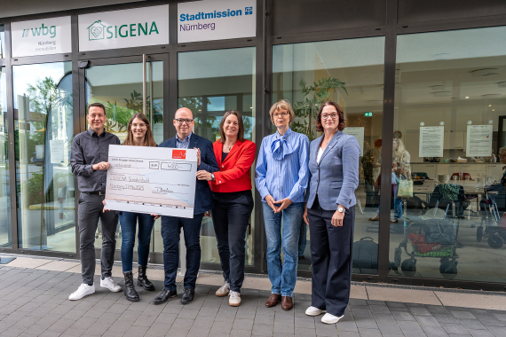 Scheckübergabe SIGENA 2025