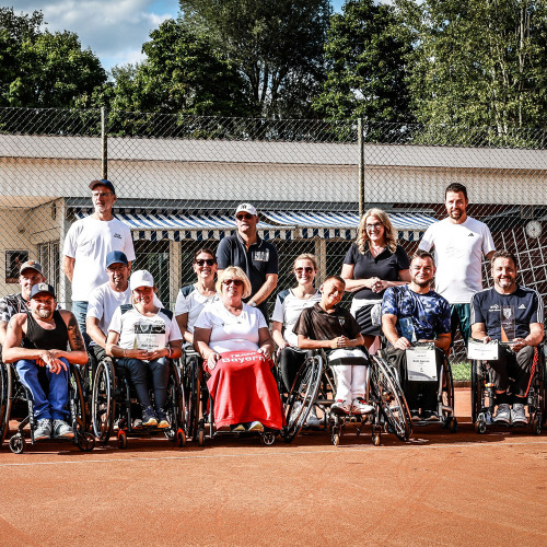© Schwimmerbund Bayern 07 Rollstuhltennis Schwimmerbund Bayern 07 © Schwimmerbund Bayern 07