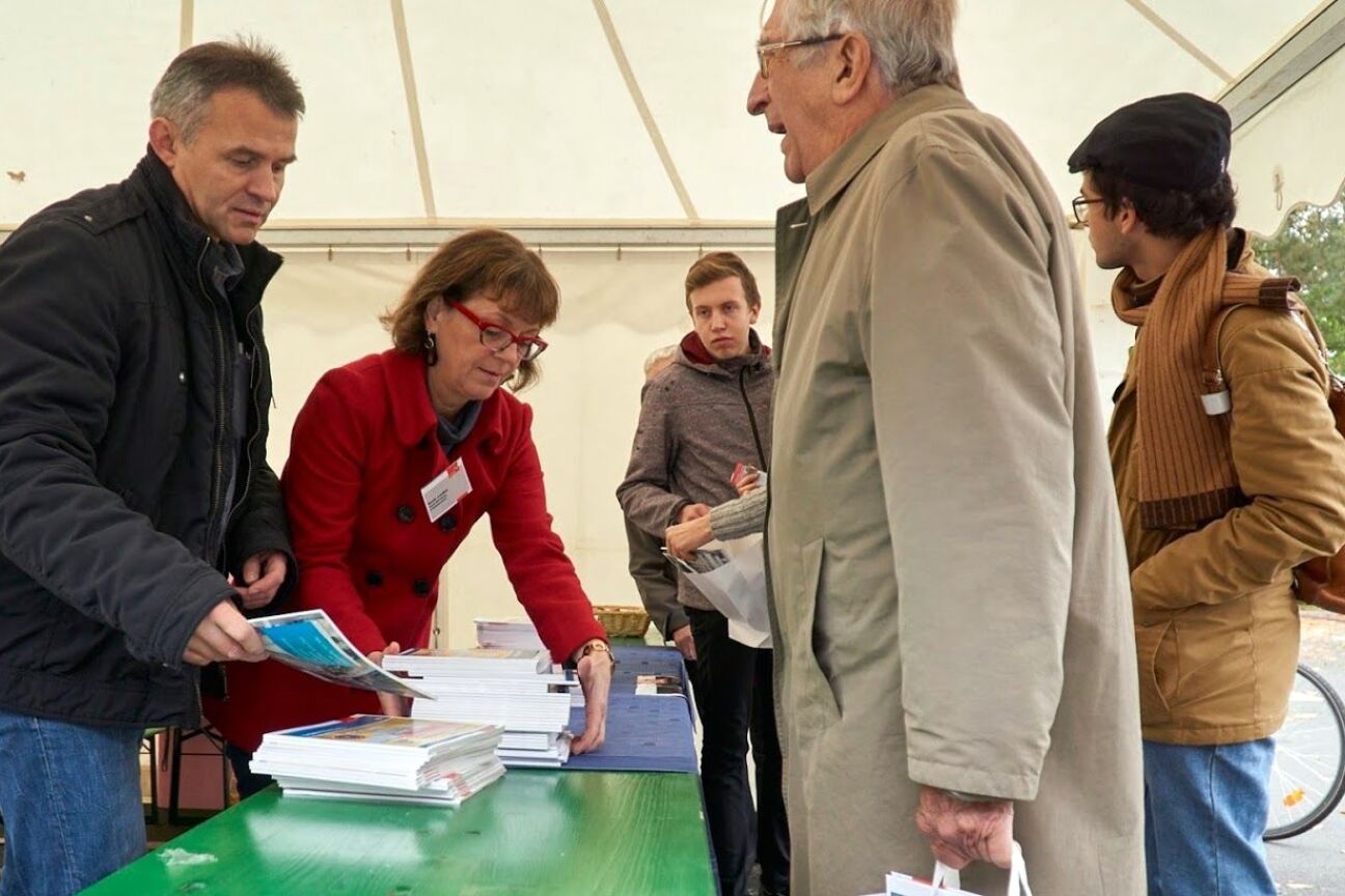 Bild © Ausgabestand U-Bahnhefte / Fotograf: Günther Perzl Ausgabestand U-Bahnhefte, Bild © Ausgabestand U-Bahnhefte / Fotograf: Günther Perzl