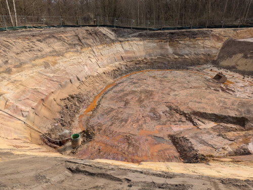 © C. Kluge Sanierung einer Altlast, ausgehobene Grube © C. Kluge