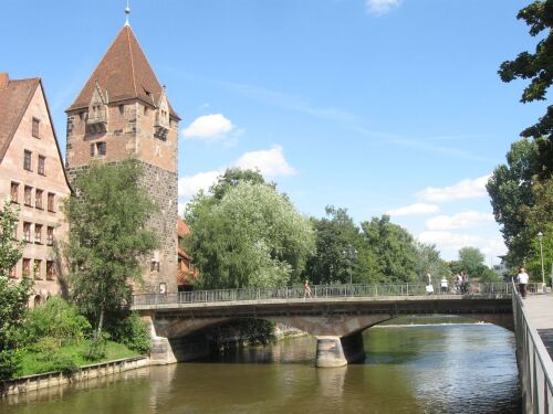 © Bild: Stadt Nürnberg / Umweltamt Die Pegnitz im Stadtgebiet - Spitalbrücke © Bild: Stadt Nürnberg / Umweltamt