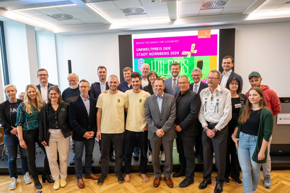 Preisträger Umweltpreis 2024 unter dem Motto „Wildnis in der Stadt“Mit dem Umweltpreis zeichnet die Stadt Nürnberg alle zwei Jahre herausragende Leistungen zum Schutz der Umwelt und zur Förderung einer nachhaltigen Entwicklung aus. IHK NürnbergFoto: Dienstag 01.10.2024Anestis Aslanidis, Bild © Anestis Aslanidis