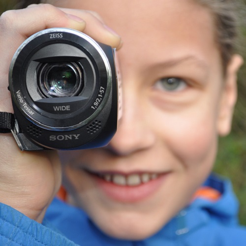 Kind mit Kamera © EUW / Stadt Nürnberg