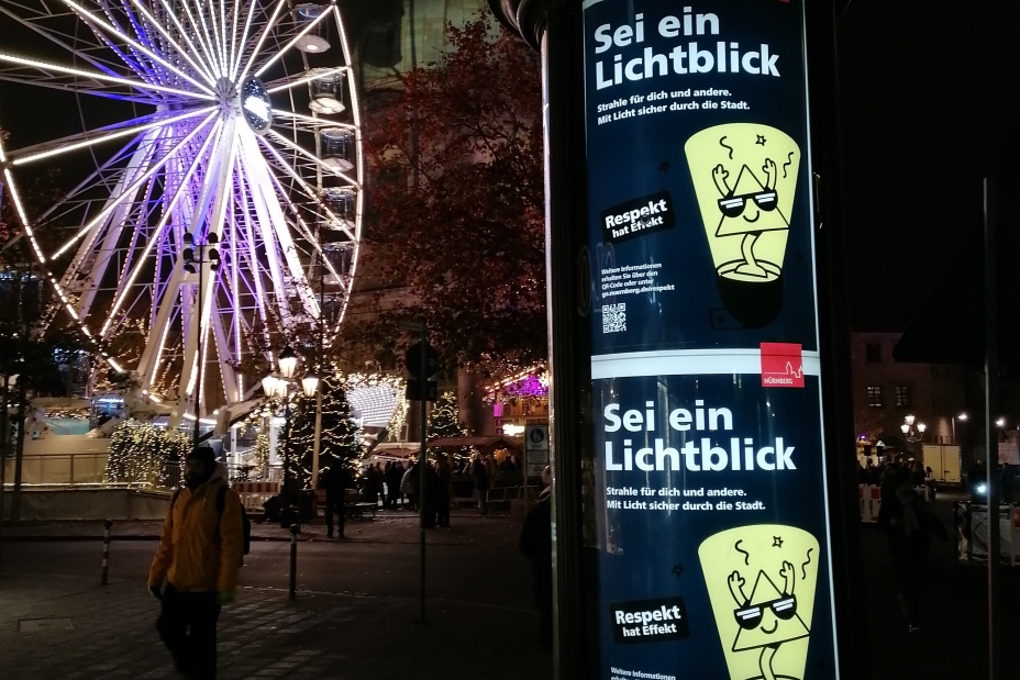 Lichtblickplakat Jakobsplatz Winterdorf, Bild © Verkehrsplanungsamt Nürnberg