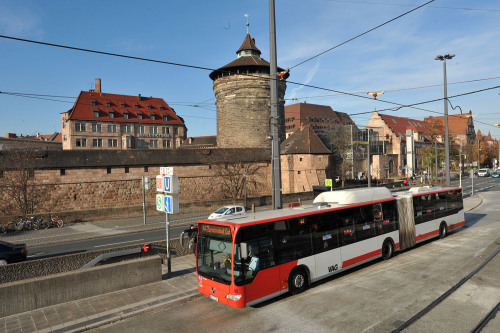 Bus am Königtor. © Ohne Bildnachweis