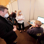 Contact-Tracing-Center in der Meistersingerhalle.