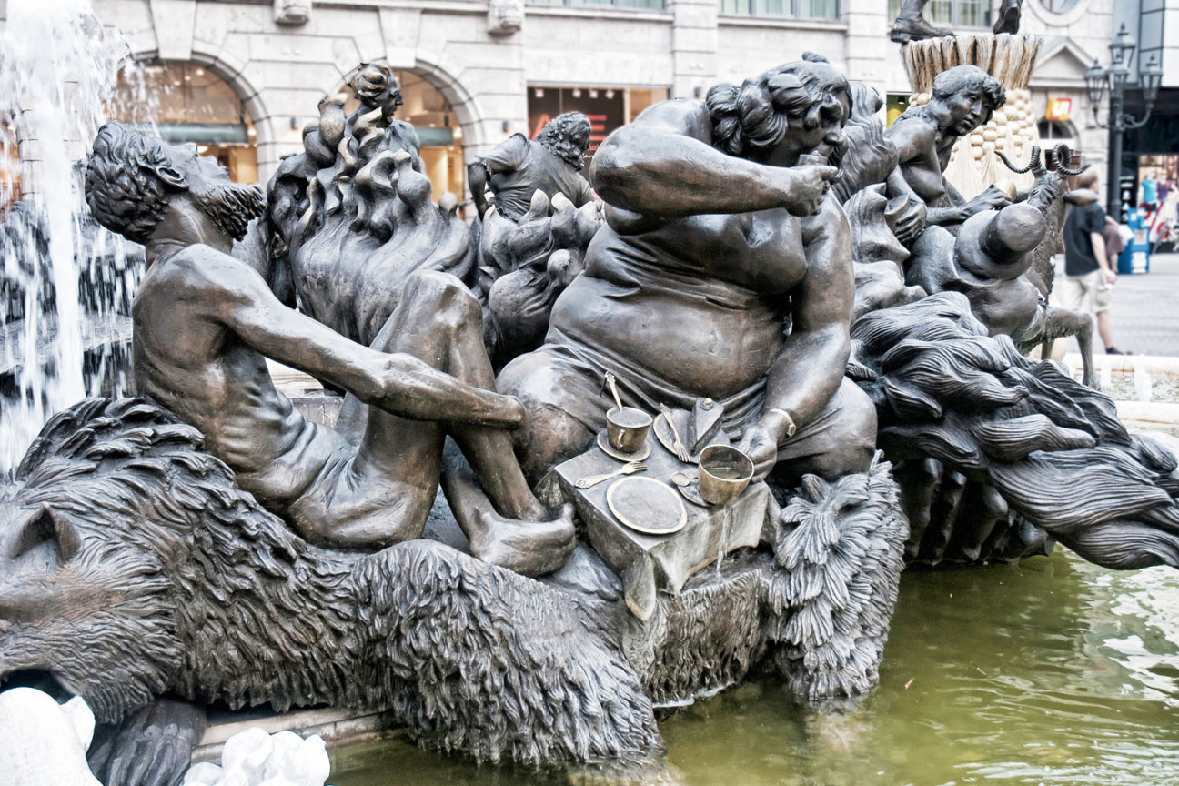 Der Brunnen Ehekarussell in Nürnberg., Bild © Peter Vrábel / AdobeStock