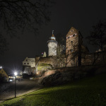 Nächtliche Beleuchtung der Kaiserburg im Winter.