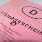 Alter rosafarbener Führerschein.