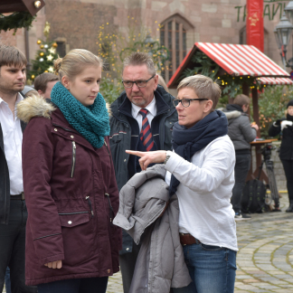 Das Christkind auf der Kinderweihnacht.