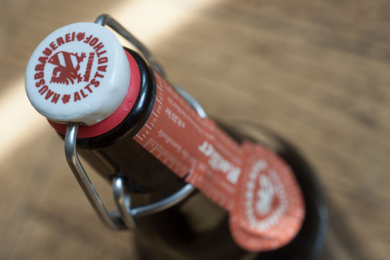 Flasche aus der Hausbrauerei Altstadthof