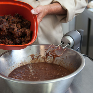 ( Bild: Christine Dierenbach / Stadt Nürnberg ) Lebkugeln von Wolfgang Marx