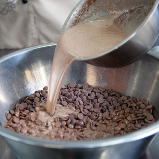 ( Bild: Christine Dierenbach / Stadt Nürnberg ) Lebkugeln von Wolfgang Marx