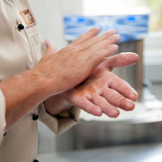 ( Bild: Christine Dierenbach / Stadt Nürnberg ) Lebkugeln von Wolfgang Marx