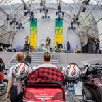 Mit dem Motorrad auf dem Kirchentag: Die Arbeitsgemeinschaft Motorrad Evangelisch Bayern hat am Donnerstag zu einem Biker-Gottesdienst auf dem Nürnberger Hauptmarkt eingeladen. 