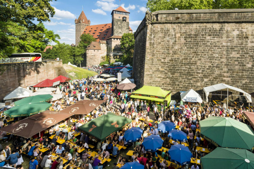 Fränkisches Bierfest im Burggraben Nürnberg
