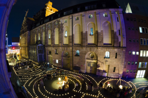 Lichtinstallation bei der Blauen Nacht 2017 © Uwe Niklas / Stadt Nürnberg