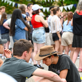 ( Bild: Christine Dierenbach/Presse und / Christine Dierenbach/Amt fuer Kommunikation und Stadtmarketing ) Flughafen bei Nacht