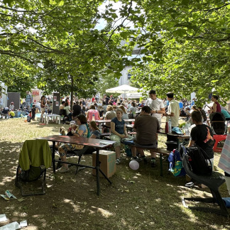 ( Bild: Hanna Quitterer / Stadt Nürnberg ) Im Zentrum Familie auf AEG hatten Groß und Klein viel Spaß.