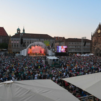 ( Bild: Christine Dierenbach/Amt fuer Ko / Christine Dierenbach/Amt fuer Kommunikation und Stadtmarketing ) Abengebet und Konzert Viva Voce