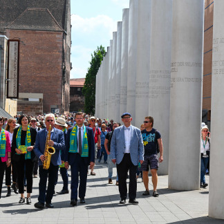 ( Bild: Christine Dierenbach / Christine Dierenbach / Stadt Nürnberg ) Gedenken zu Beginn
