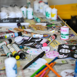 ( Bild: Christine Dierenbach/Presse und / Christine Dierenbach/Amt fuer Kommunikation und Stadtmarketing ) Eindrücke aus dem Zentrum Jugend rund um die Junge Kirche LUX.