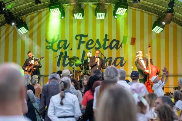 Band beim La Festa Italiana 2025