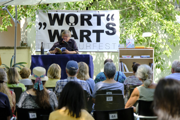 Literaturfest Wortwärts 2021: Lesebühne mit Fitzgerald Kusz