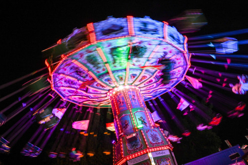 Abends auf dem Nürnberger Volksfest. © Christine Dierenbach / Stadt Nürnberg