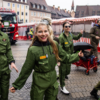 ( Bild: Thomas Langer / Stadt Nürnberg ) Faschingszug 2024 in Nürnberg