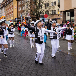 ( Bild: Thomas Langer / Stadt Nürnberg ) Faschingszug 2024 in Nürnberg