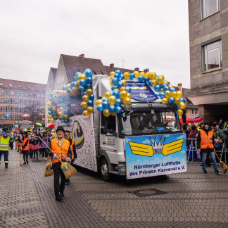 ( Bild: Thomas Langer / Stadt Nürnberg ) Faschingszug 2024 in Nürnberg