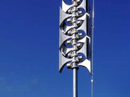 Foto von einer modernen Hoch·leistungs·sirene., Bild © Feuerwehr / Stadt Nürnberg