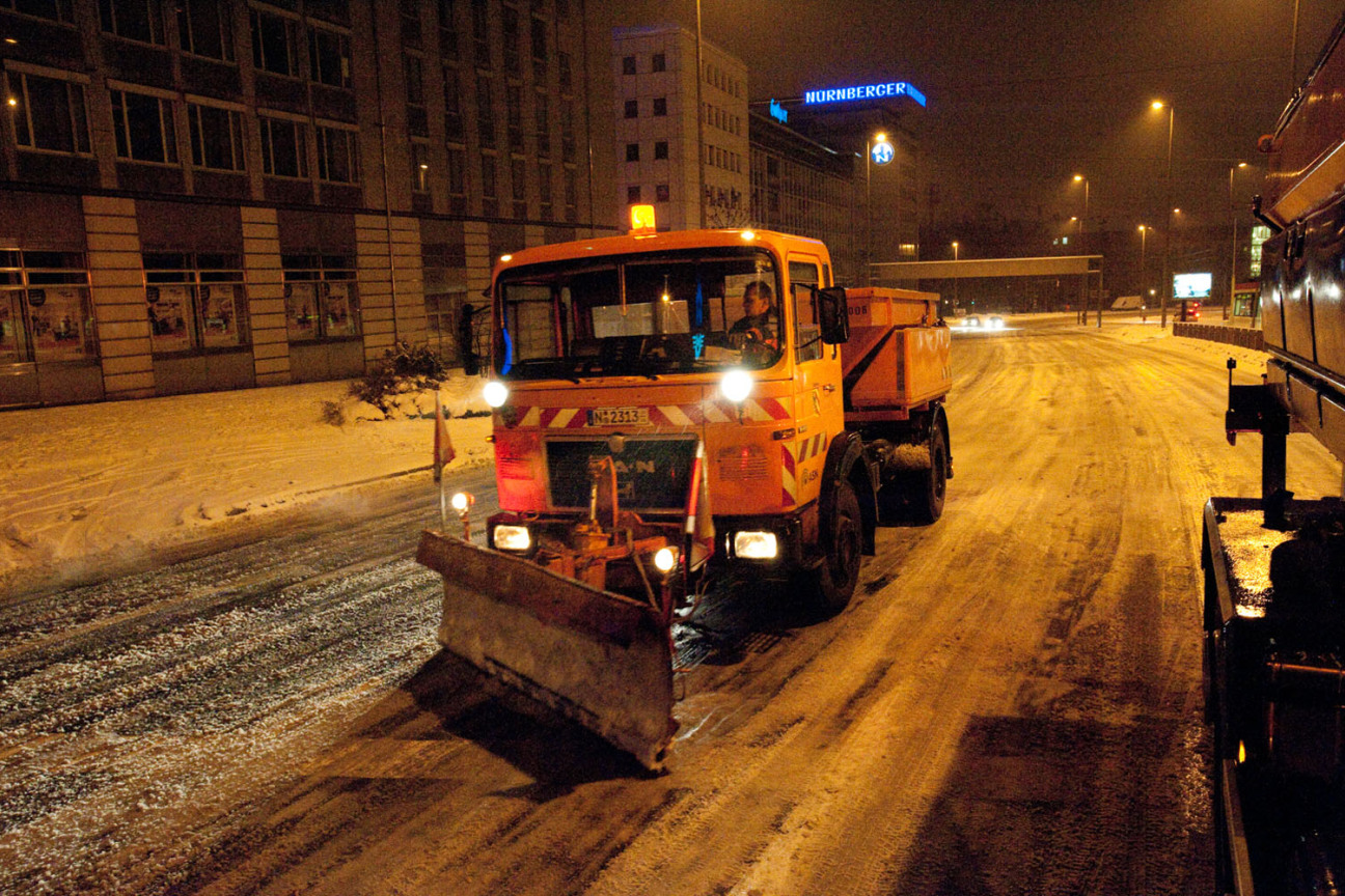 Räumfahrzeug des städtischen Winterdienstes., Bild © Christine Dierenbach / Stadt Nürnberg