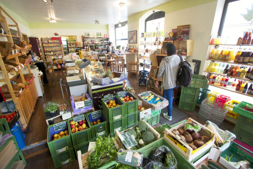 Blick in einen Bioladen in Nürnberg.