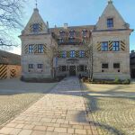 Hof des Kulturladens Schloss Almoshof.